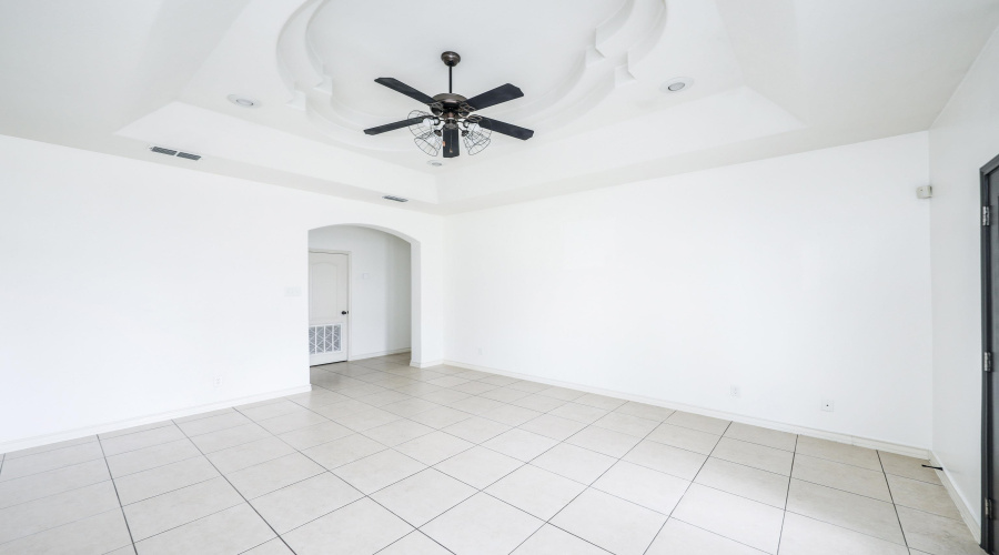 3921 Aidin St, laredo, Texas 78045, 3 Bedrooms Bedrooms, 3 Rooms Rooms,2 BathroomsBathrooms,Residential,For Rent,3921 Aidin St,20264098