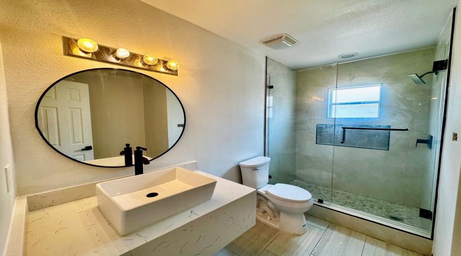 11147 Salado Dr, Laredo, Texas 78045-7375, 3 Bedrooms Bedrooms, 6 Rooms Rooms,2 BathroomsBathrooms,Residential,For Sale,11147 Salado Dr,20264101