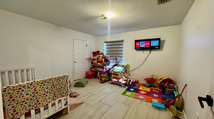 11147 Salado Dr, Laredo, Texas 78045-7375, 3 Bedrooms Bedrooms, 6 Rooms Rooms,2 BathroomsBathrooms,Residential,For Sale,11147 Salado Dr,20264101