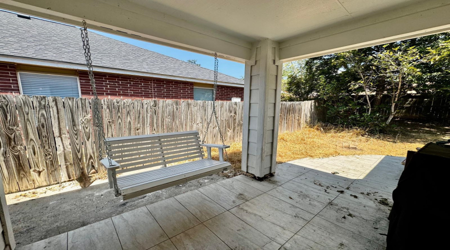 11147 Salado Dr, Laredo, Texas 78045-7375, 3 Bedrooms Bedrooms, 6 Rooms Rooms,2 BathroomsBathrooms,Residential,For Sale,11147 Salado Dr,20264101
