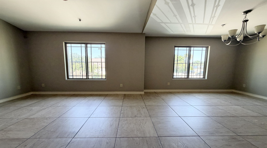 408 Shiloh Dr, Laredo, Texas 78045, 2 Bedrooms Bedrooms, 5 Rooms Rooms,2 BathroomsBathrooms,Residential,For Rent,408 Shiloh Dr,20264105