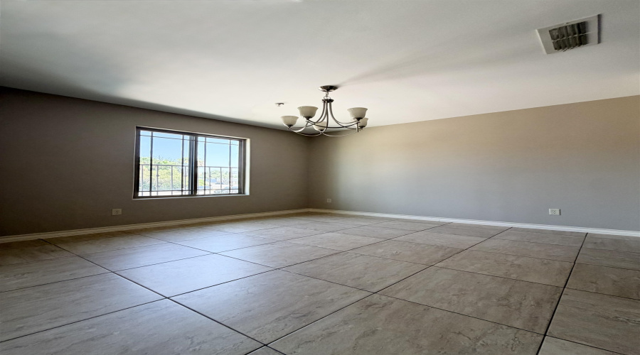 408 Shiloh Dr, Laredo, Texas 78045, 2 Bedrooms Bedrooms, 5 Rooms Rooms,2 BathroomsBathrooms,Residential,For Rent,408 Shiloh Dr,20264105