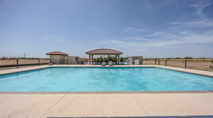 8216 Casa Verde Rd, Laredo, Texas 78041, 2 Bedrooms Bedrooms, 5 Rooms Rooms,2 BathroomsBathrooms,Residential,For Rent,8216 Casa Verde Rd,20264108