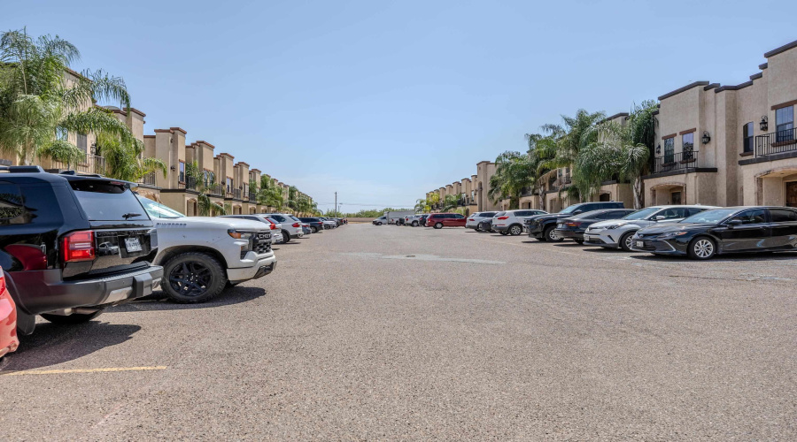8216 Casa Verde Rd, Laredo, Texas 78041, 2 Bedrooms Bedrooms, 5 Rooms Rooms,2 BathroomsBathrooms,Residential,For Rent,8216 Casa Verde Rd,20264108