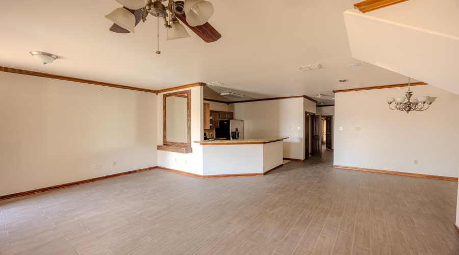 8216 Casa Verde Rd, Laredo, Texas 78041, 2 Bedrooms Bedrooms, 5 Rooms Rooms,2 BathroomsBathrooms,Residential,For Rent,8216 Casa Verde Rd,20264108