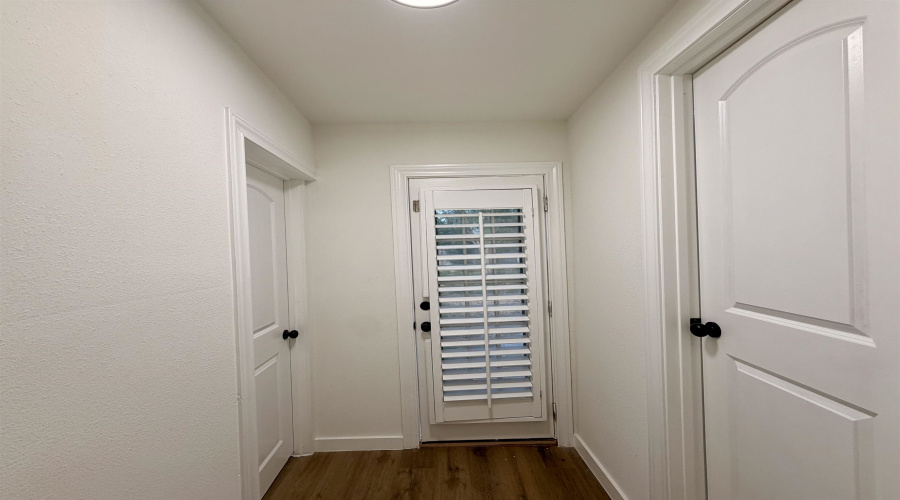 3405 S Louisiana Ave, Laredo, Texas 78046, 3 Bedrooms Bedrooms, 6 Rooms Rooms,2 BathroomsBathrooms,Residential,For Rent,3405 S Louisiana Ave,20264116