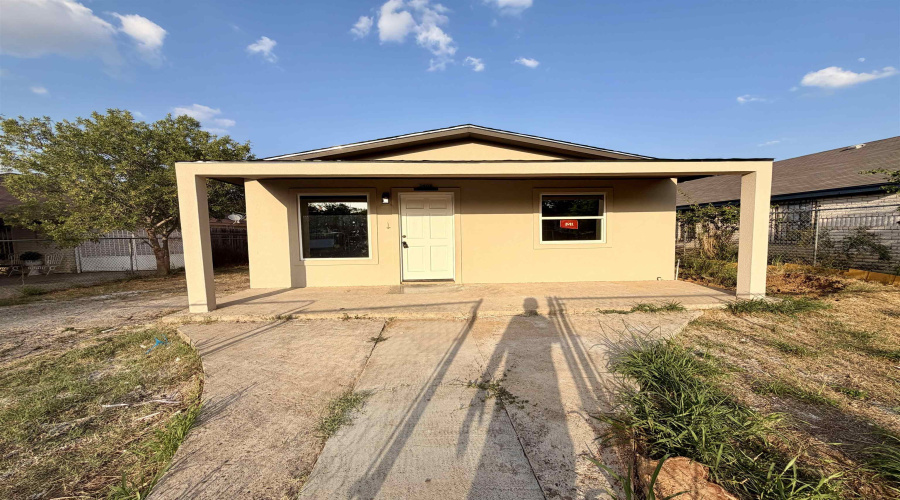 3405 S Louisiana Ave, Laredo, Texas 78046, 3 Bedrooms Bedrooms, 6 Rooms Rooms,2 BathroomsBathrooms,Residential,For Rent,3405 S Louisiana Ave,20264116
