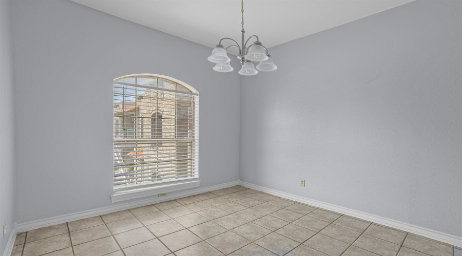1401 Gustavus St, Laredo, Texas 78040, 2 Bedrooms Bedrooms, 4 Rooms Rooms,1 BathroomBathrooms,Residential,For Sale,1401 Gustavus St,20264121