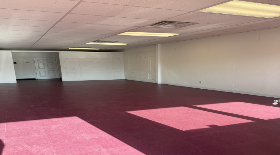 4820 Mims Ave, Laredo, Texas 78041, 1 Room Rooms,2 BathroomsBathrooms,Commercial retail/office,For Rent,4820 Mims Ave,20264111