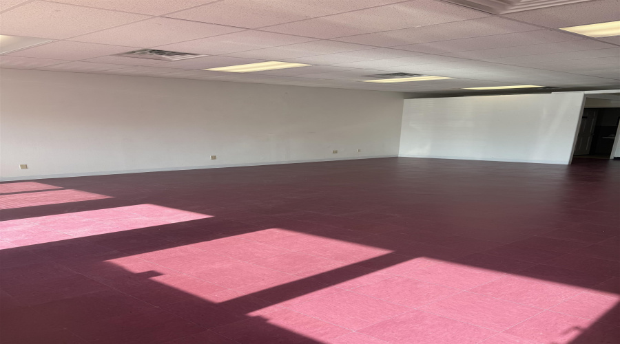 4820 Mims Ave, Laredo, Texas 78041, 1 Room Rooms,2 BathroomsBathrooms,Commercial retail/office,For Rent,4820 Mims Ave,20264111