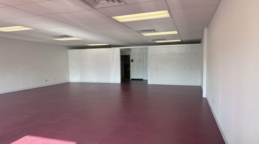 4820 Mims Ave, Laredo, Texas 78041, 1 Room Rooms,2 BathroomsBathrooms,Commercial retail/office,For Rent,4820 Mims Ave,20264111
