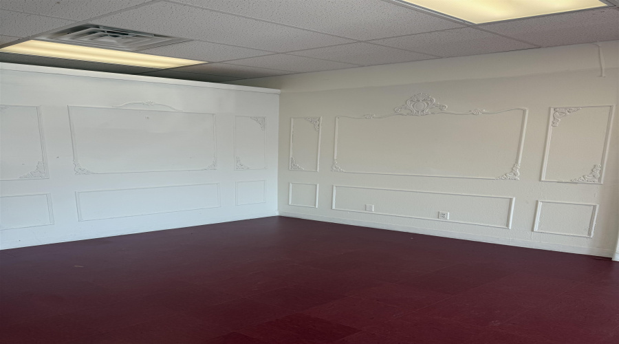 4820 Mims Ave, Laredo, Texas 78041, 1 Room Rooms,2 BathroomsBathrooms,Commercial retail/office,For Rent,4820 Mims Ave,20264111