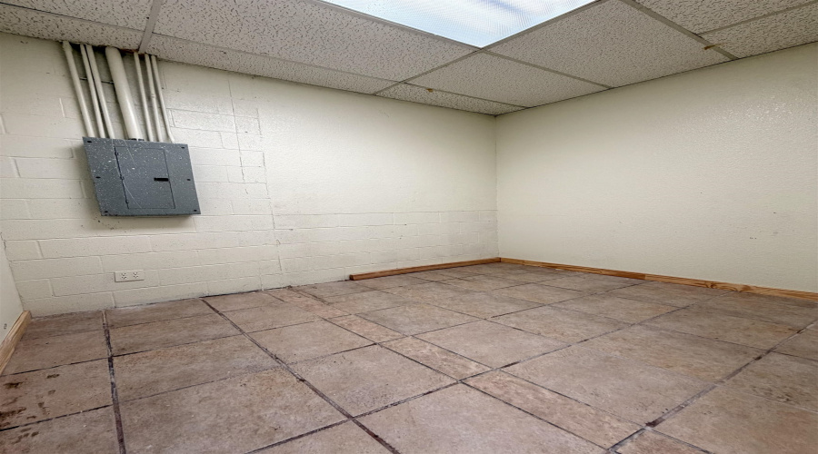666 Prada-Machin Dr, Laredo, Texas 78046, ,1 BathroomBathrooms,Commercial retail/office,For Sale,666 Prada-Machin Dr,20264117