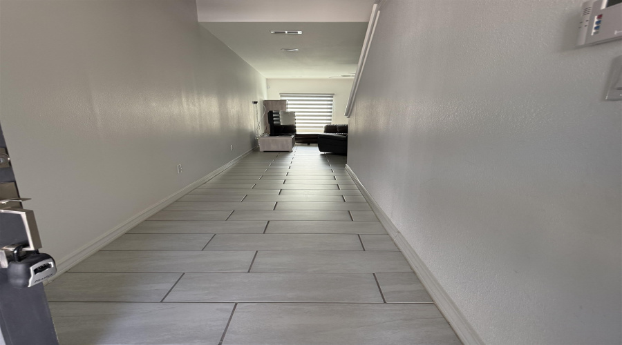 9918 Kaspar Dr., LAREDO, Texas 78045, 4 Bedrooms Bedrooms, 5 Rooms Rooms,2 BathroomsBathrooms,Residential,For Rent,9918 Kaspar Dr.,20264110