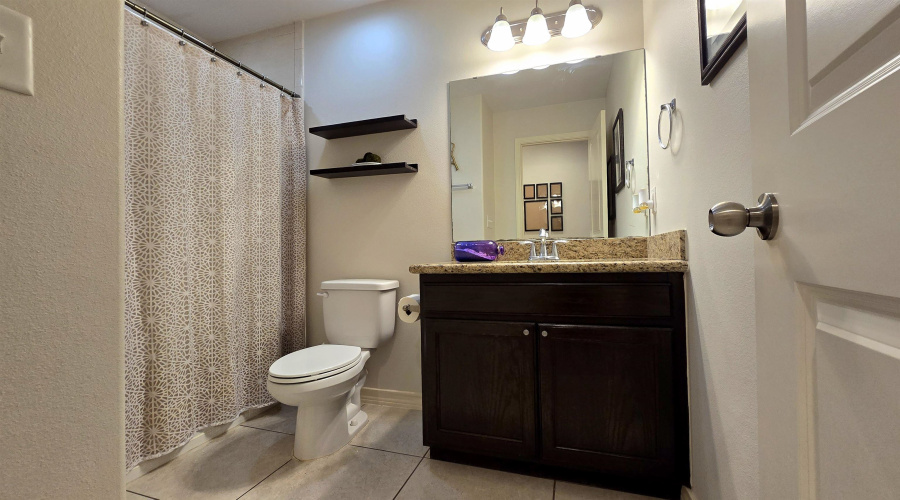 10504 Mahara Dr, Laredo, Texas 78045, 3 Bedrooms Bedrooms, 6 Rooms Rooms,2 BathroomsBathrooms,Residential,For Sale,10504 Mahara Dr,20264112