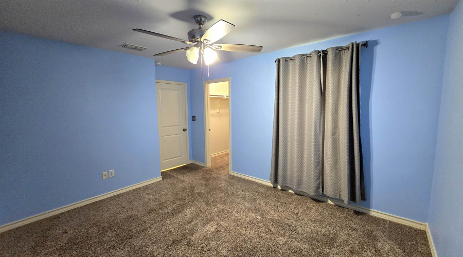 10504 Mahara Dr, Laredo, Texas 78045, 3 Bedrooms Bedrooms, 6 Rooms Rooms,2 BathroomsBathrooms,Residential,For Sale,10504 Mahara Dr,20264112
