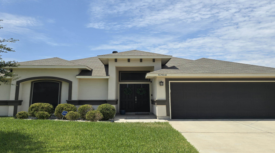10504 Mahara Dr, Laredo, Texas 78045, 3 Bedrooms Bedrooms, 6 Rooms Rooms,2 BathroomsBathrooms,Residential,For Sale,10504 Mahara Dr,20264112