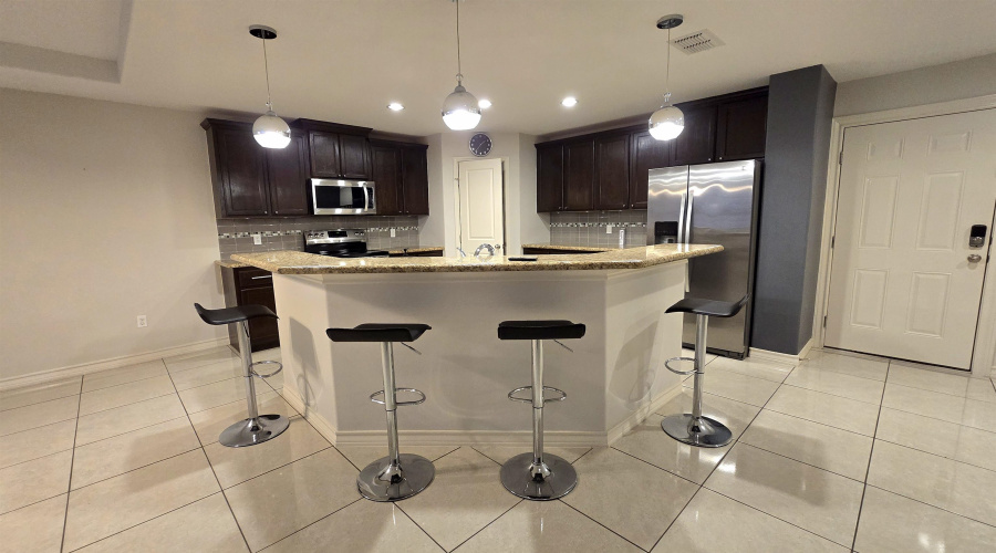 10504 Mahara Dr, Laredo, Texas 78045, 3 Bedrooms Bedrooms, 6 Rooms Rooms,2 BathroomsBathrooms,Residential,For Sale,10504 Mahara Dr,20264112