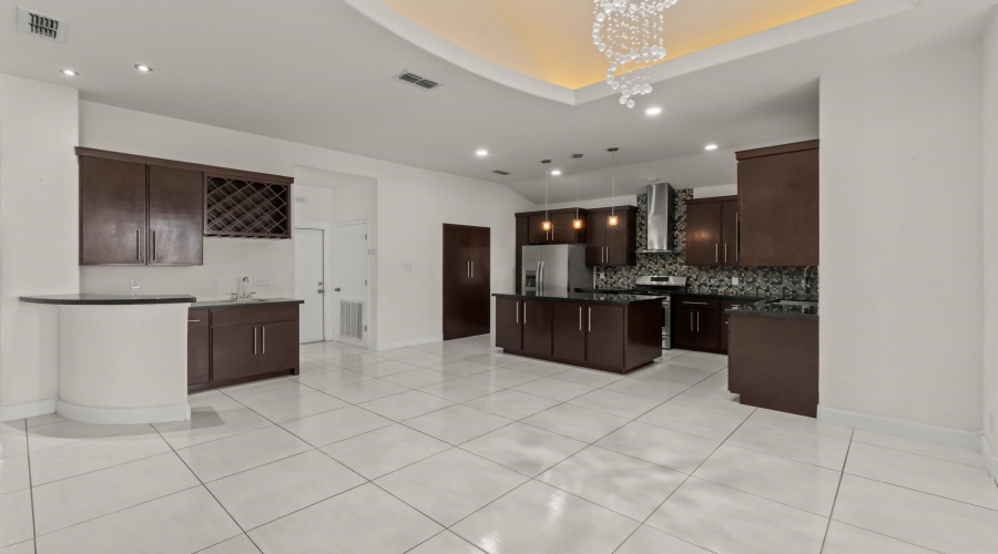 2803 T.S. Eliot Dr, Laredo, Texas 78041-2820, 4 Bedrooms Bedrooms, 6 Rooms Rooms,2 BathroomsBathrooms,Residential,For Sale,2803 T.S. Eliot Dr,20264122