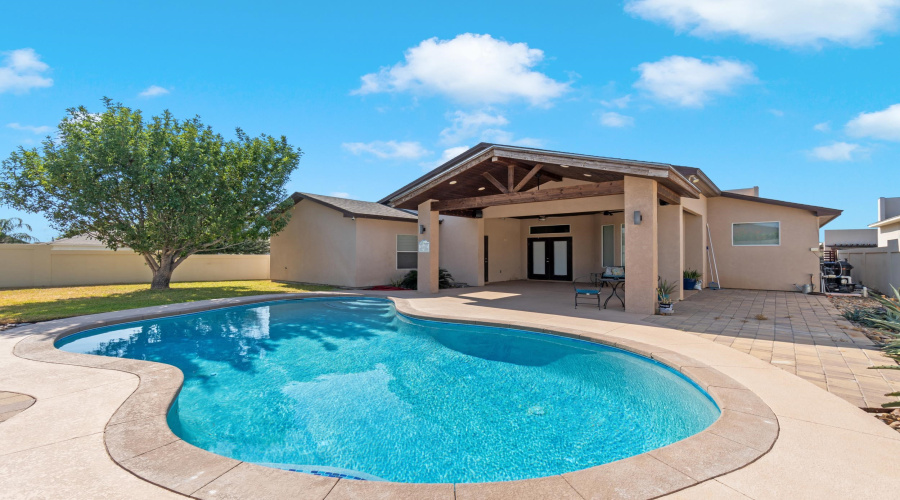2803 T.S. Eliot Dr, Laredo, Texas 78041-2820, 4 Bedrooms Bedrooms, 6 Rooms Rooms,2 BathroomsBathrooms,Residential,For Sale,2803 T.S. Eliot Dr,20264122