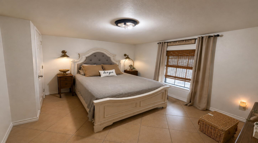 4808 Los Martinez Dr, Laredo, Texas 78041, 3 Bedrooms Bedrooms, 5 Rooms Rooms,1 BathroomBathrooms,Residential,For Sale,4808 Los Martinez Dr,20264124