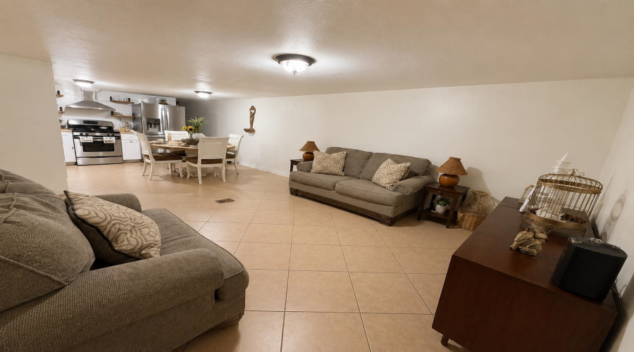 4808 Los Martinez Dr, Laredo, Texas 78041, 3 Bedrooms Bedrooms, 5 Rooms Rooms,1 BathroomBathrooms,Residential,For Sale,4808 Los Martinez Dr,20264124