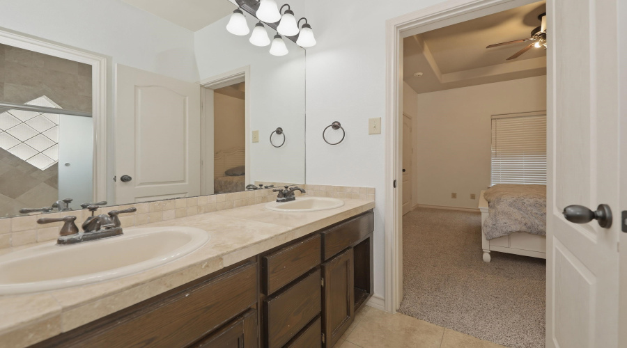 10818 Marfa Rd, Laredo, Texas 78045, 3 Bedrooms Bedrooms, 7 Rooms Rooms,2 BathroomsBathrooms,Residential,For Rent,10818 Marfa Rd,20264125