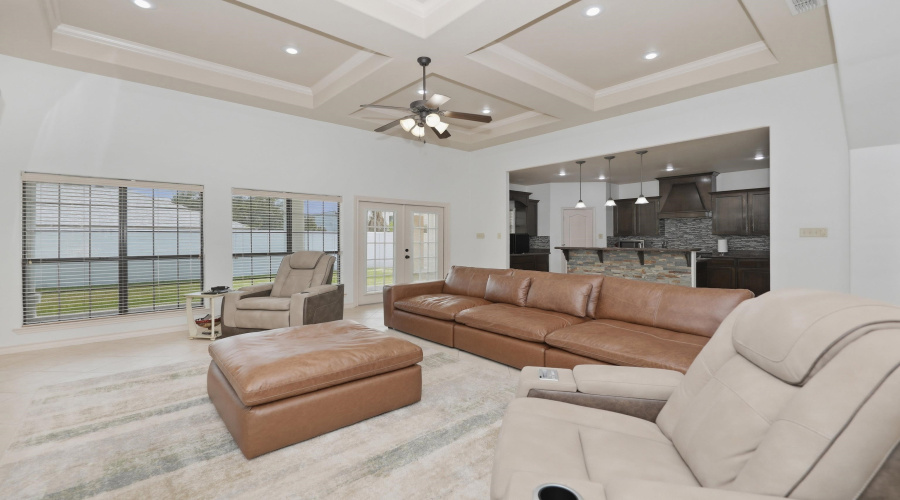10818 Marfa Rd, Laredo, Texas 78045, 3 Bedrooms Bedrooms, 7 Rooms Rooms,2 BathroomsBathrooms,Residential,For Rent,10818 Marfa Rd,20264125