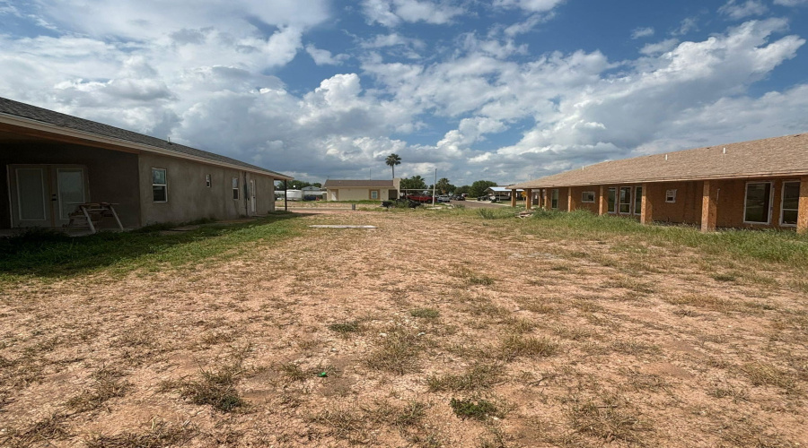8215 Mejia Rd, Laredo, Texas 78043, ,Land,For Sale,8215 Mejia Rd,20263009