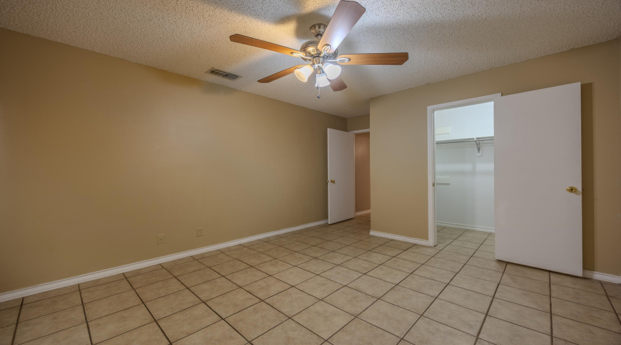 307 Hancock Ct, LAREDO, Texas 78046, 3 Bedrooms Bedrooms, 6 Rooms Rooms,2 BathroomsBathrooms,Residential,For Sale,307 Hancock Ct,20264128