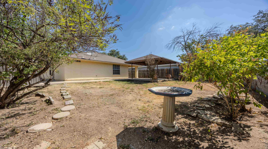 307 Hancock Ct, LAREDO, Texas 78046, 3 Bedrooms Bedrooms, 6 Rooms Rooms,2 BathroomsBathrooms,Residential,For Sale,307 Hancock Ct,20264128