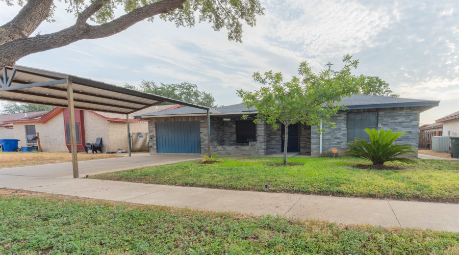 305 Albany Dr, Laredo, Texas 78045, 4 Bedrooms Bedrooms, 6 Rooms Rooms,2 BathroomsBathrooms,Residential,For Sale,305 Albany Dr,20264129