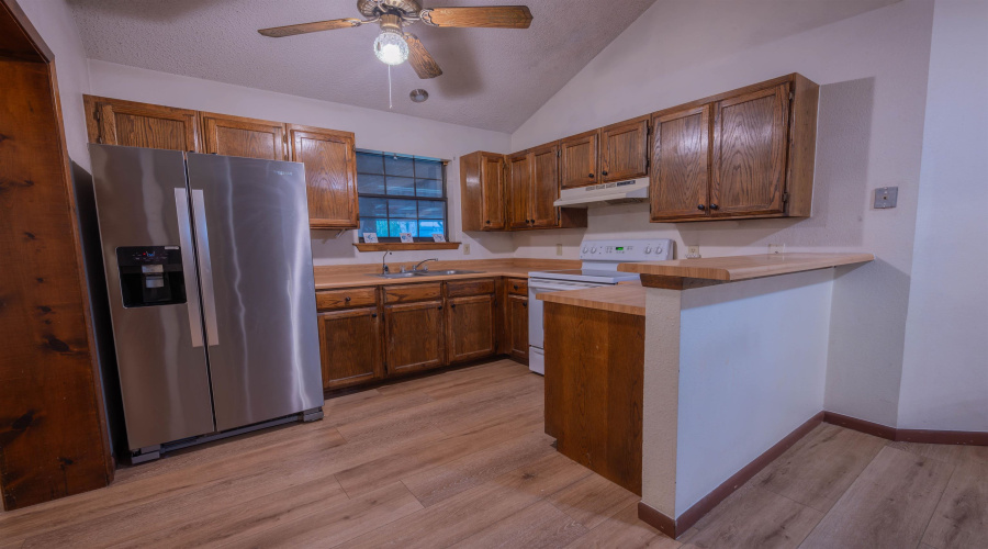 305 Albany Dr, Laredo, Texas 78045, 4 Bedrooms Bedrooms, 6 Rooms Rooms,2 BathroomsBathrooms,Residential,For Sale,305 Albany Dr,20264129