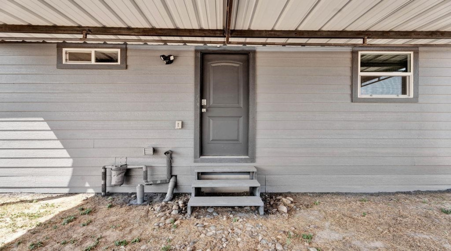 5406 Juan Lane, ZAPATA, Texas 78076, 3 Bedrooms Bedrooms, 4 Rooms Rooms,2 BathroomsBathrooms,Residential,For Sale,5406 Juan Lane,20264131