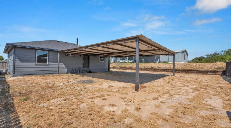 5406 Juan Lane, ZAPATA, Texas 78076, 3 Bedrooms Bedrooms, 4 Rooms Rooms,2 BathroomsBathrooms,Residential,For Sale,5406 Juan Lane,20264131