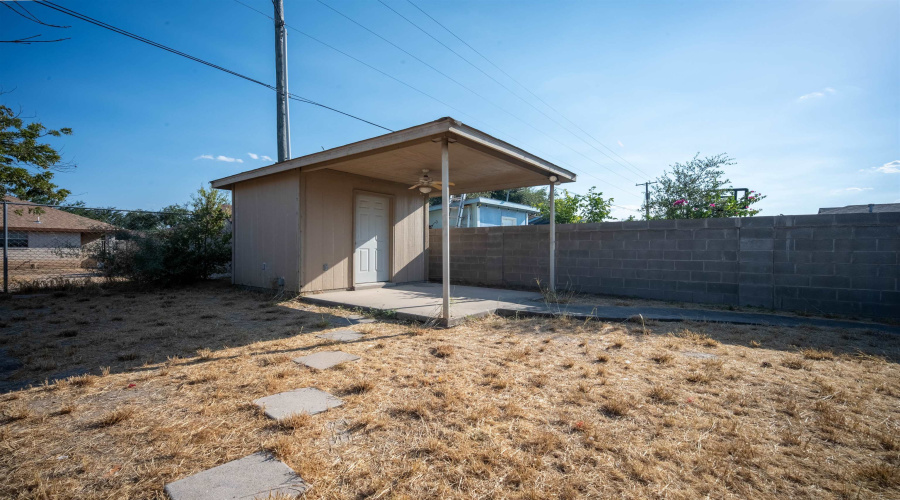 733 Snake Dr, Laredo, Texas 78045, 3 Bedrooms Bedrooms, 5 Rooms Rooms,2 BathroomsBathrooms,Residential,For Sale,733 Snake Dr,20264132