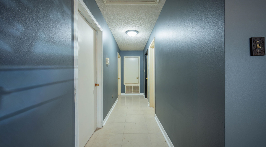 733 Snake Dr, Laredo, Texas 78045, 3 Bedrooms Bedrooms, 5 Rooms Rooms,2 BathroomsBathrooms,Residential,For Sale,733 Snake Dr,20264132