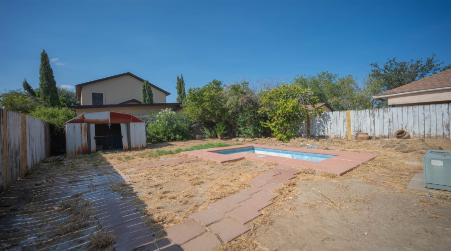 506 Zoque Dr, Laredo, Texas 78045, 2 Bedrooms Bedrooms, 4 Rooms Rooms,1 BathroomBathrooms,Residential,For Sale,506 Zoque Dr,20264133