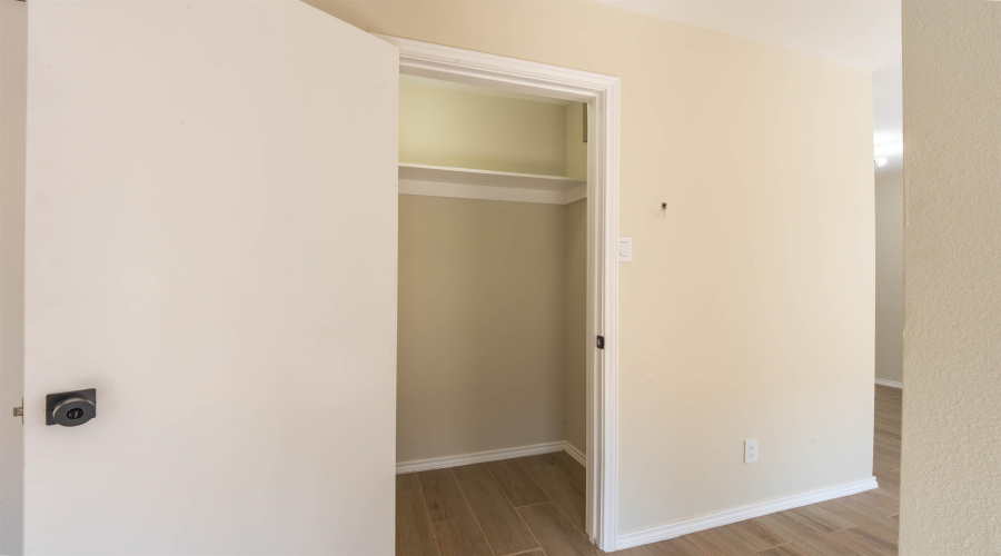 506 Zoque Dr, Laredo, Texas 78045, 2 Bedrooms Bedrooms, 4 Rooms Rooms,1 BathroomBathrooms,Residential,For Sale,506 Zoque Dr,20264133