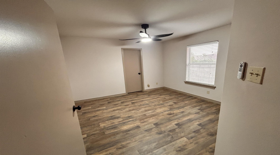 607 John Adams Rd, Laredo, Texas 78043, 4 Bedrooms Bedrooms, 6 Rooms Rooms,2 BathroomsBathrooms,Residential,For Sale,607 John Adams Rd,20264136