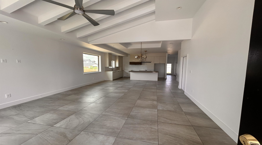 401 Graneros Ave., Laredo, Texas 78043, 3 Bedrooms Bedrooms, 5 Rooms Rooms,2 BathroomsBathrooms,Residential,For Rent,401 Graneros Ave.,20264137
