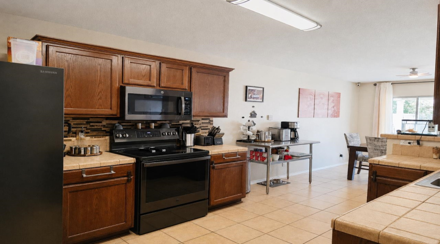 17526 College Port Dr, LAREDO, Texas 78045, 3 Bedrooms Bedrooms, 8 Rooms Rooms,2 BathroomsBathrooms,Residential,For Sale,17526 College Port Dr,20264146