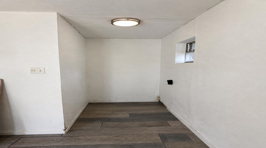 1516 Lafayette St, Laredo, Texas 78041, 2 Bedrooms Bedrooms, 4 Rooms Rooms,1 BathroomBathrooms,Residential,For Sale,1516 Lafayette St,20264148
