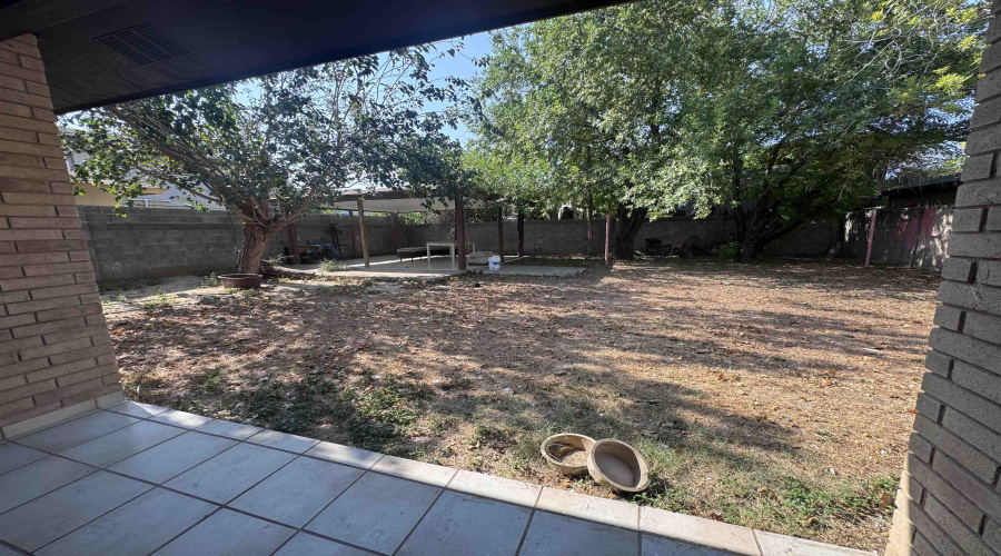 313 Malaga Dr, Laredo, Texas 78046, 3 Bedrooms Bedrooms, 5 Rooms Rooms,2 BathroomsBathrooms,Residential,For Sale,313 Malaga Dr,20264150