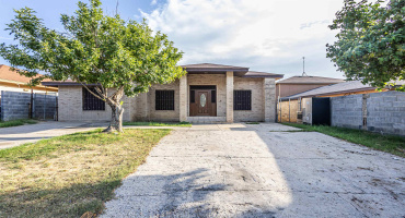 313 Malaga Dr, Laredo, Texas 78046, 3 Bedrooms Bedrooms, 5 Rooms Rooms,2 BathroomsBathrooms,Residential,For Sale,313 Malaga Dr,20264150 313 Malaga Dr, Laredo, Texas 78046, 3 Bedrooms Bedrooms, 5 Rooms Rooms,2 BathroomsBathrooms,Residential,For Sale,313 Malaga Dr,20264150