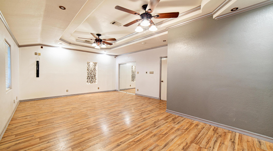 9666 White Wing Lp, Laredo, Texas 78045, 3 Bedrooms Bedrooms, 5 Rooms Rooms,3 BathroomsBathrooms,Residential,For Sale,9666 White Wing Lp,20264151