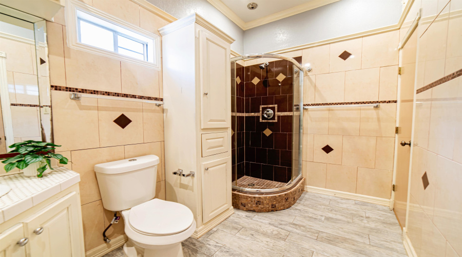 9666 White Wing Lp, Laredo, Texas 78045, 3 Bedrooms Bedrooms, 5 Rooms Rooms,3 BathroomsBathrooms,Residential,For Sale,9666 White Wing Lp,20264151
