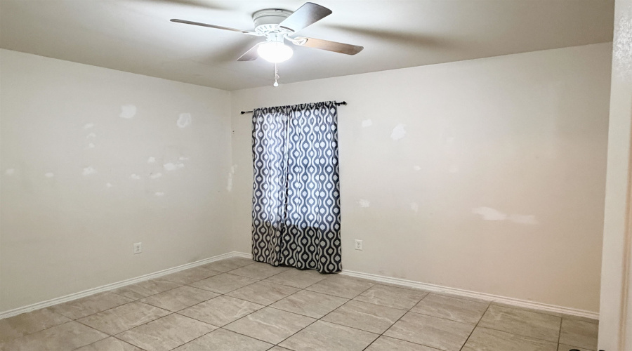 5537 Lagos Del Valle Dr, Laredo, Texas 78046, 3 Bedrooms Bedrooms, 6 Rooms Rooms,2 BathroomsBathrooms,Residential,For Rent,5537 Lagos Del Valle Dr,20264152