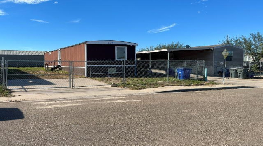 607 Buckwheat Dr, Laredo, Texas 78046, 3 Bedrooms Bedrooms, 6 Rooms Rooms,2 BathroomsBathrooms,Residential,For Sale,607 Buckwheat Dr,20260329