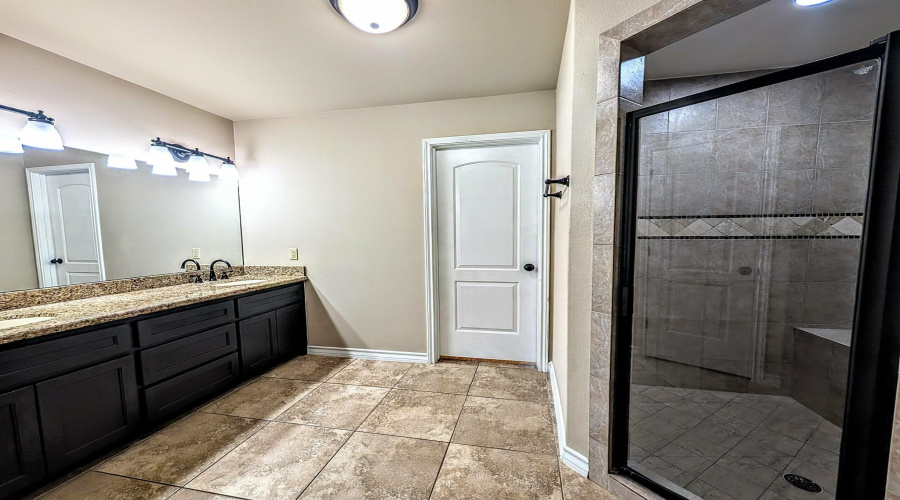 11022 Winburn Dr, LAREDO, Texas 78045, 3 Bedrooms Bedrooms, 5 Rooms Rooms,2 BathroomsBathrooms,Residential,For Rent,11022 Winburn Dr,20264155